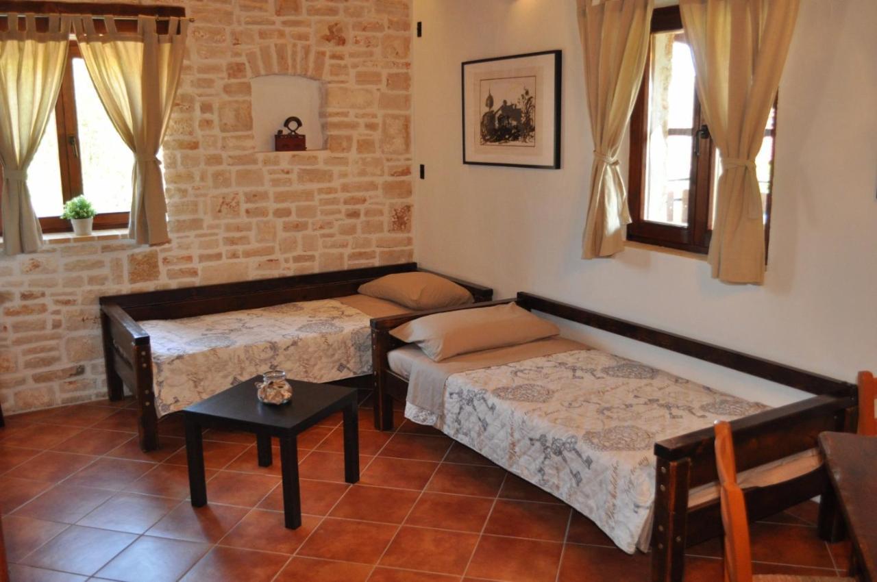 Apartments Oliva Fiorini エクステリア 写真