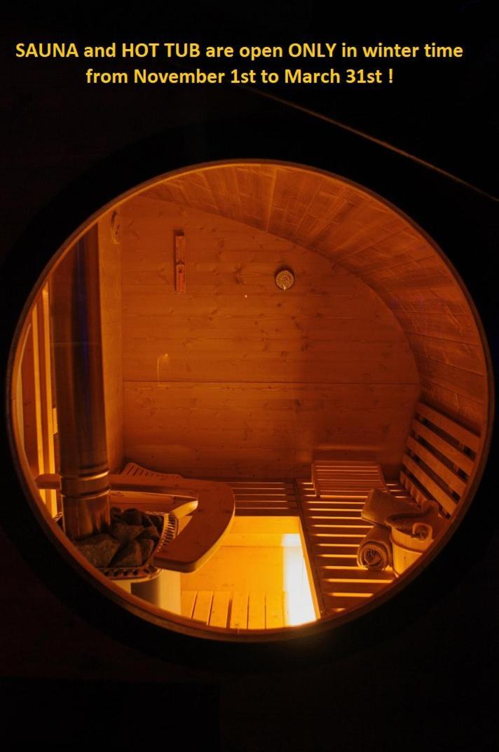 Apartments Oliva Fiorini エクステリア 写真