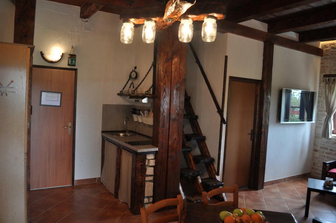 Apartments Oliva Fiorini エクステリア 写真